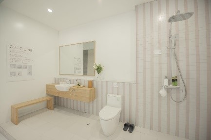s200_line_bathroom_suite.jpg